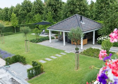 Dutch Quality Gardens Bosman Tuinadvies Moderne Strakke Tuin Met Vijvers Liggend Op Het Westen Foto 21 Min